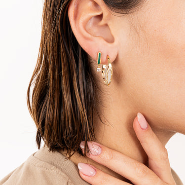 أقراط مرصعة بالملاكيت