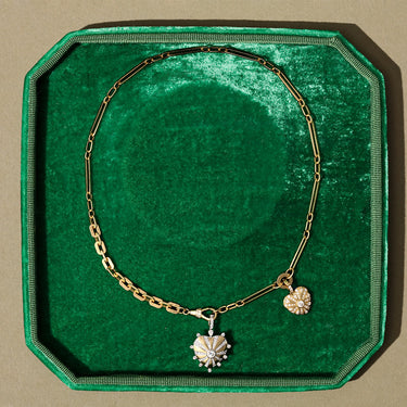 قلادة ميلا هارت كبيرة من الذهب المختلط